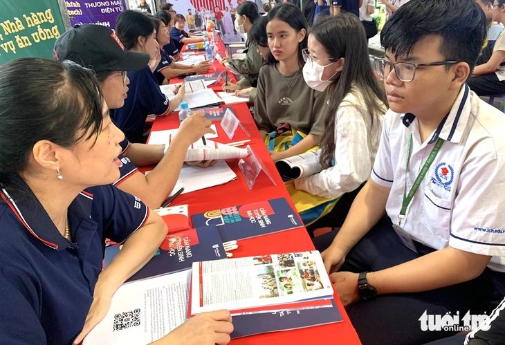 base64-173293013493763213110 Bộ Giáo dục và Đào tạo: Không hạn chế phương thức xét tuyển - Ảnh 1.