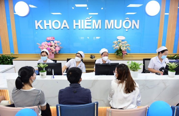 Nhiều bạn trẻ đăng ký tư vấn, khám hiếm muộn tại TP.HCM - Ảnh: DUYÊN PHAN