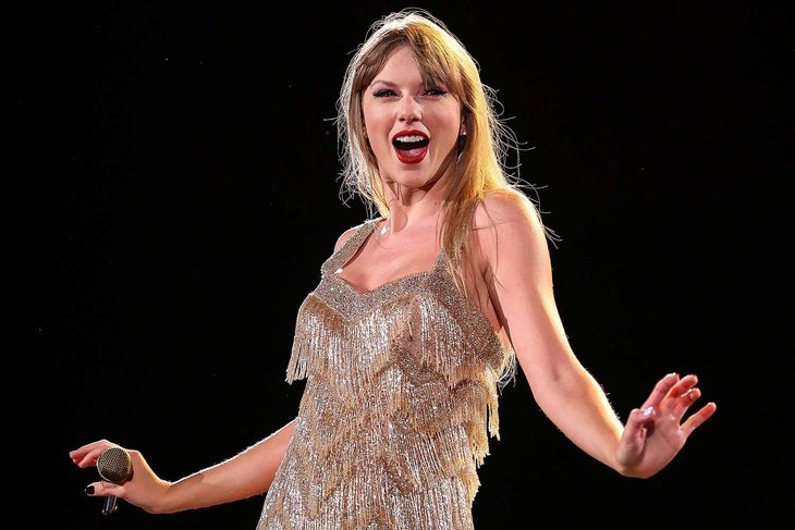 Taylor đang làm "náo động" rạp phim cuối tuần cả thế giới với Taylor Swift: The Eras Tour - Ảnh: ĐPCC