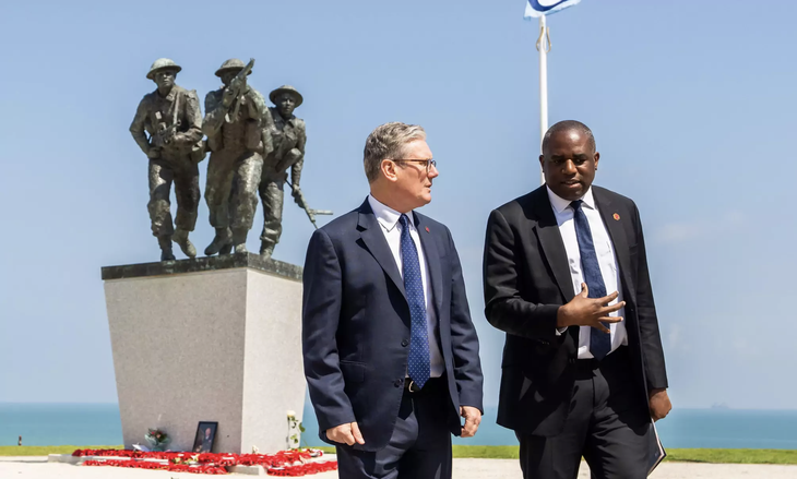 Thủ tướng Anh Keir Starmer và Ngoại trưởng David Lammy - Ảnh: Công Đảng Anh